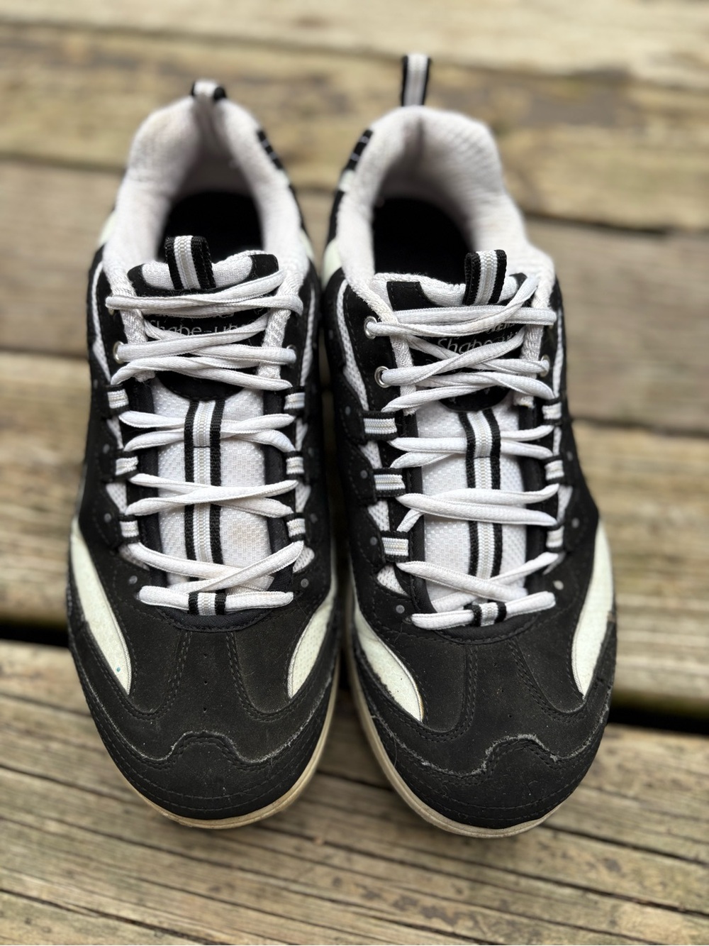 Skechers Black and White Women’s Shape-ups Athletic Sneakers size 10